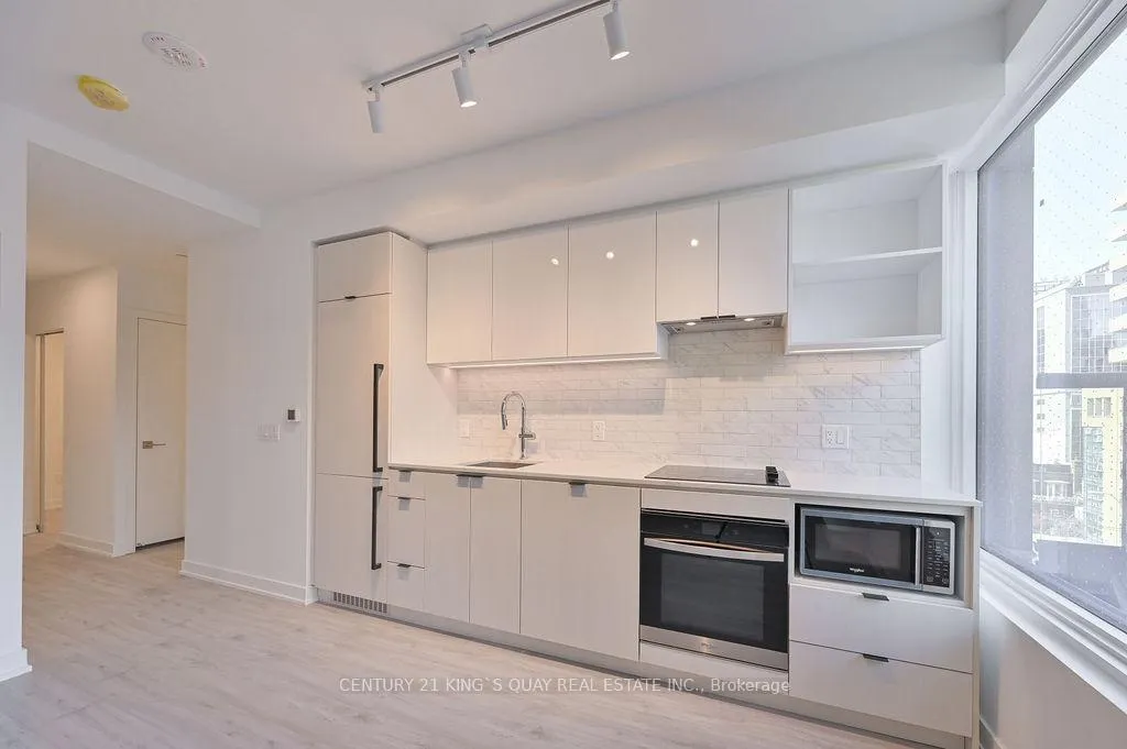 Photo 17 of Unit 502, 252 Church Street, Toronto, Church-Yonge Corridor — HOMEH