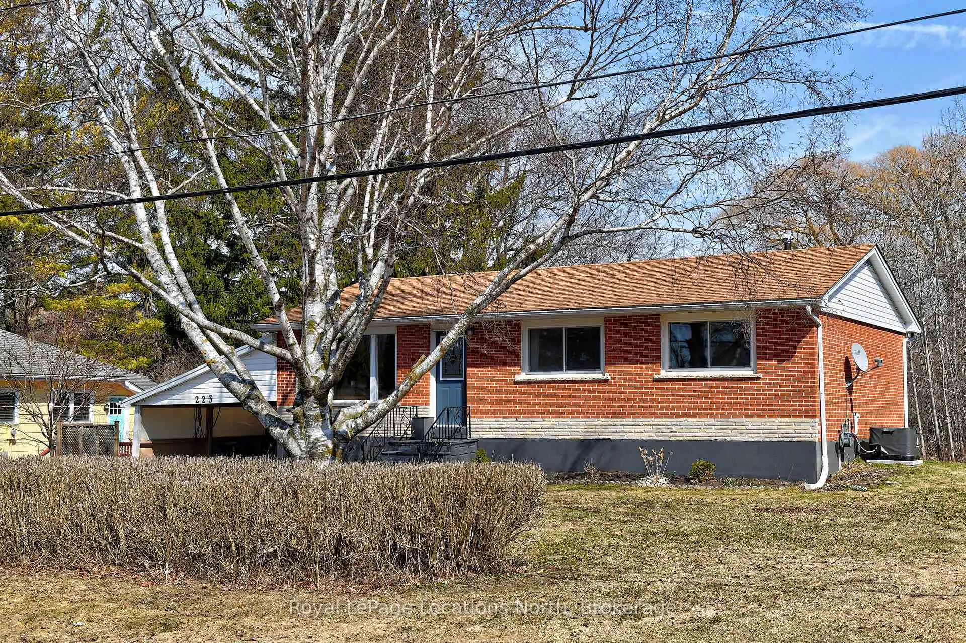 Photo 5 of 223 Graham Street, Meaford — HOMEH