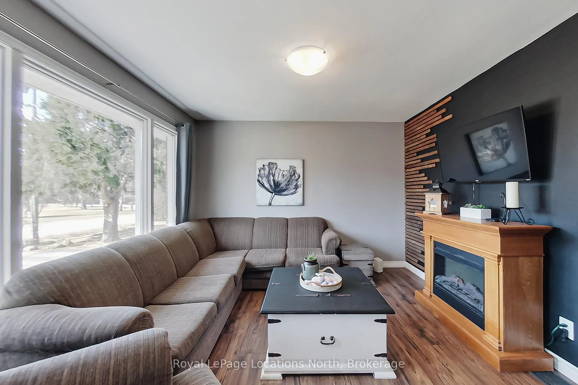Photo 8 of 223 Graham Street, Meaford — HOMEH