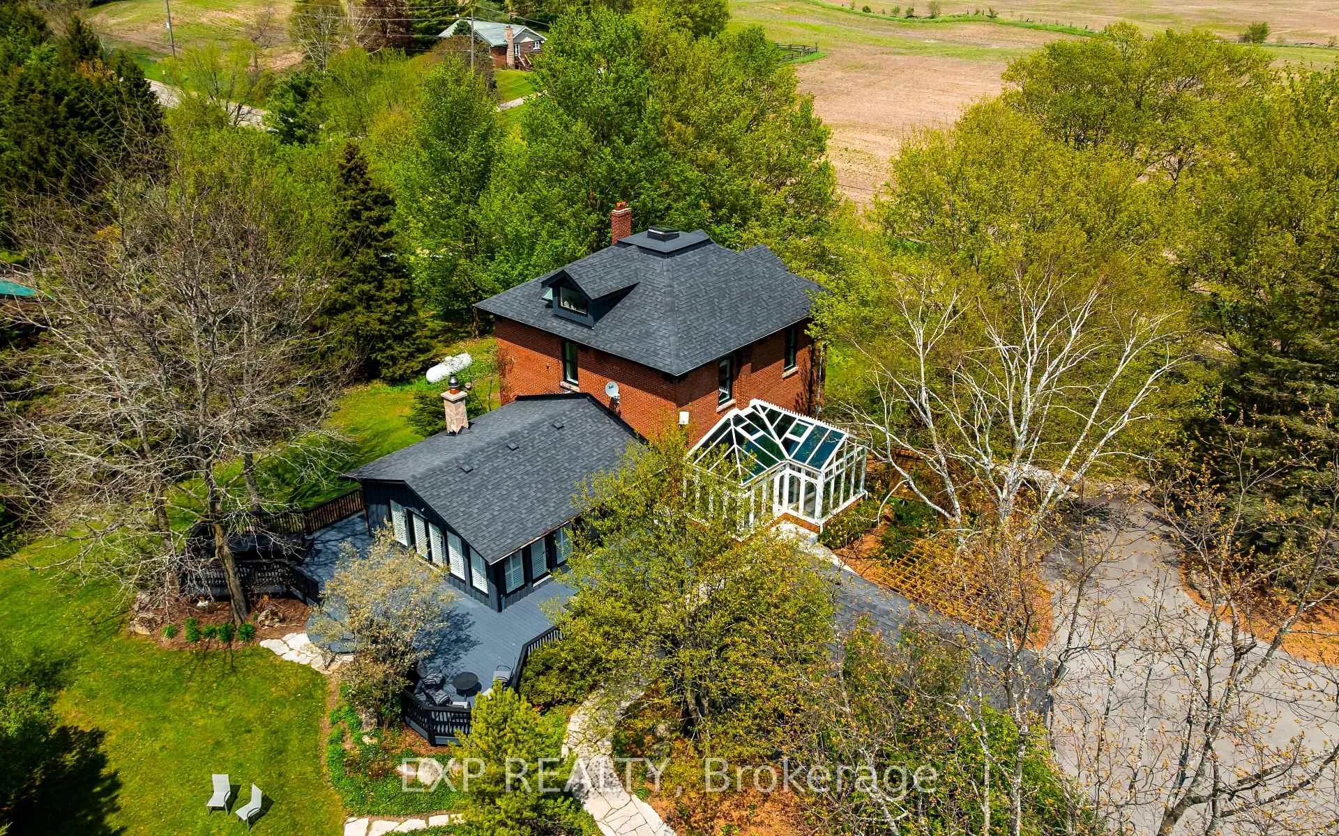 Photo 1 of 753174 2nd Line EHS, Mono, Rural Mono — HOMEH