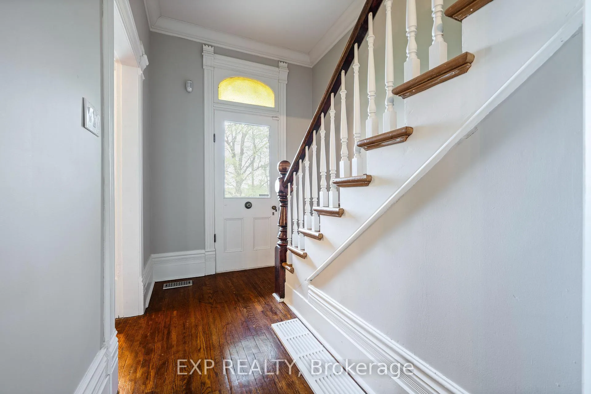 Photo 29 of 753174 2nd Line EHS, Mono, Rural Mono — HOMEH