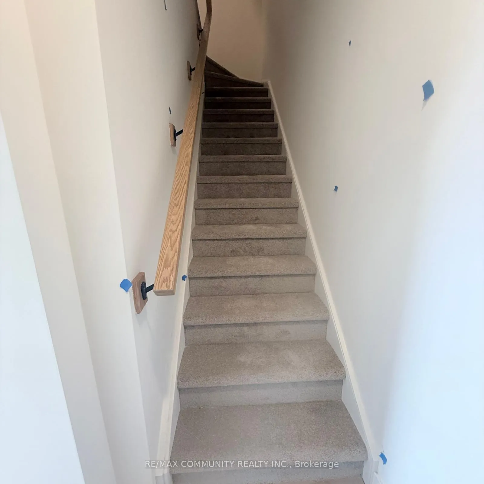 Photo 4 of Unit 320B, 16 Melbourne Avenue, St. Catharines, E. Chester — HOMEH