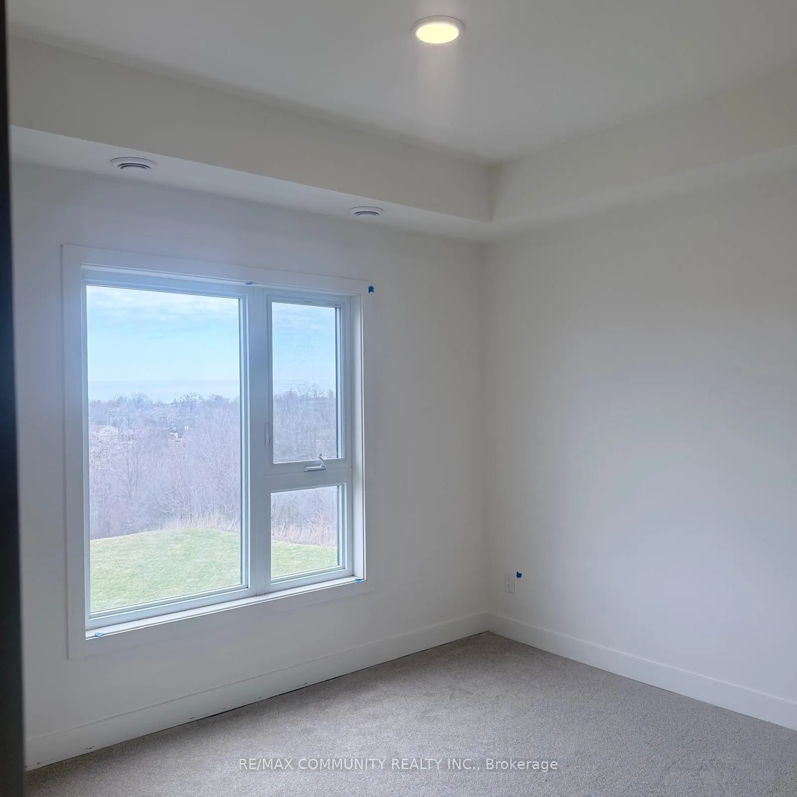 Photo 12 of Unit 320B, 16 Melbourne Avenue, St. Catharines, E. Chester — HOMEH