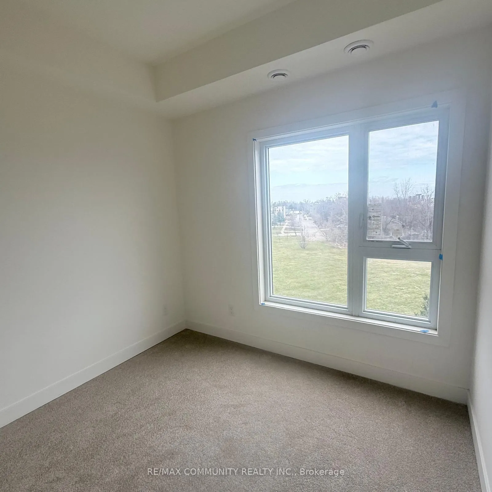 Photo 15 of Unit 320B, 16 Melbourne Avenue, St. Catharines, E. Chester — HOMEH