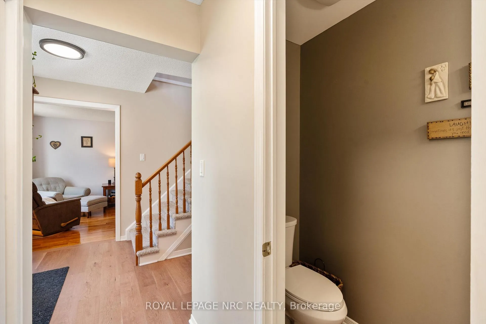Photo 20 of 13 Crysler Crescent, Thorold, Confederation Heights — HOMEH