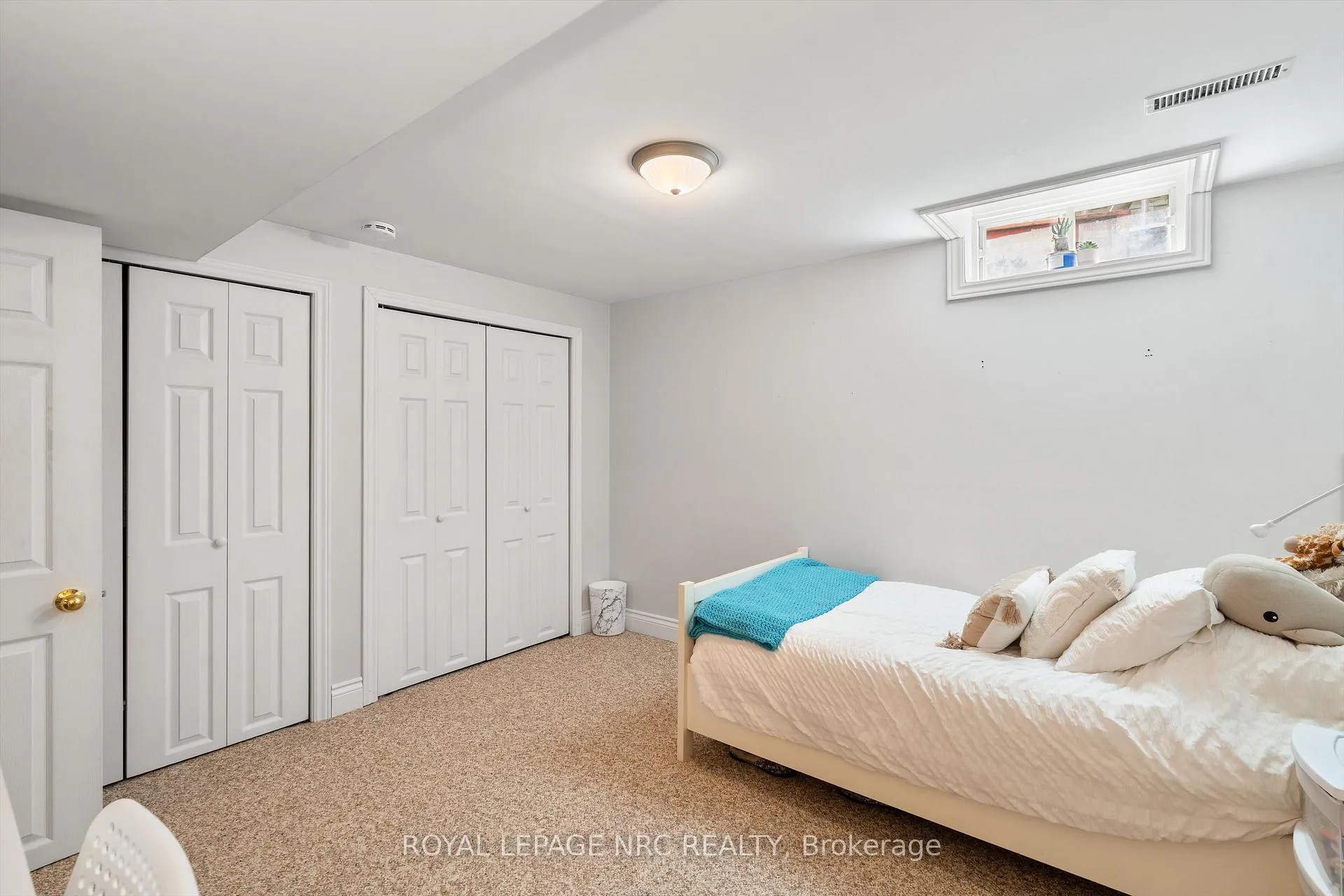 Photo 34 of 13 Crysler Crescent, Thorold, Confederation Heights — HOMEH