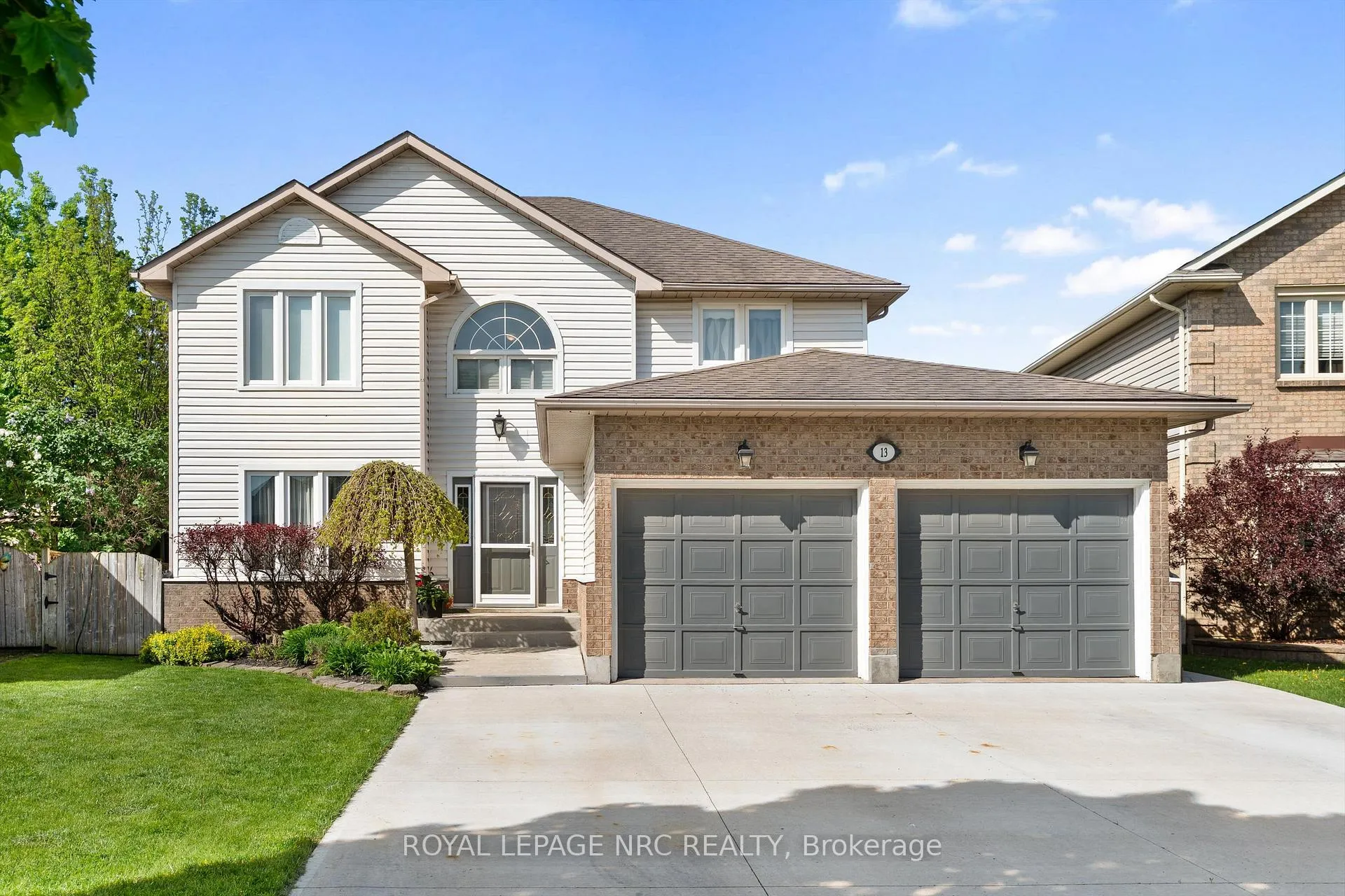 Photo 42 of 13 Crysler Crescent, Thorold, Confederation Heights — HOMEH