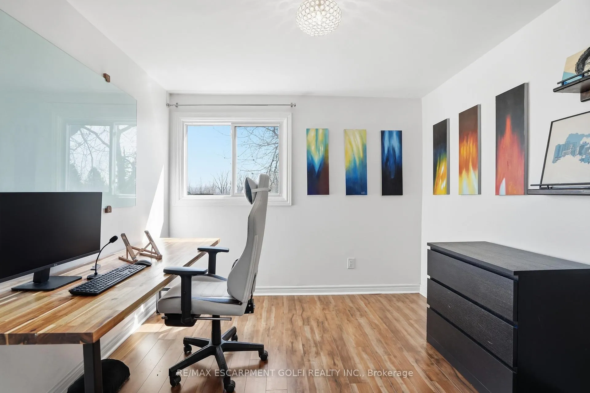 Photo 19 of Unit 10, 23 Watsons Lane, Hamilton, Dundas — HOMEH