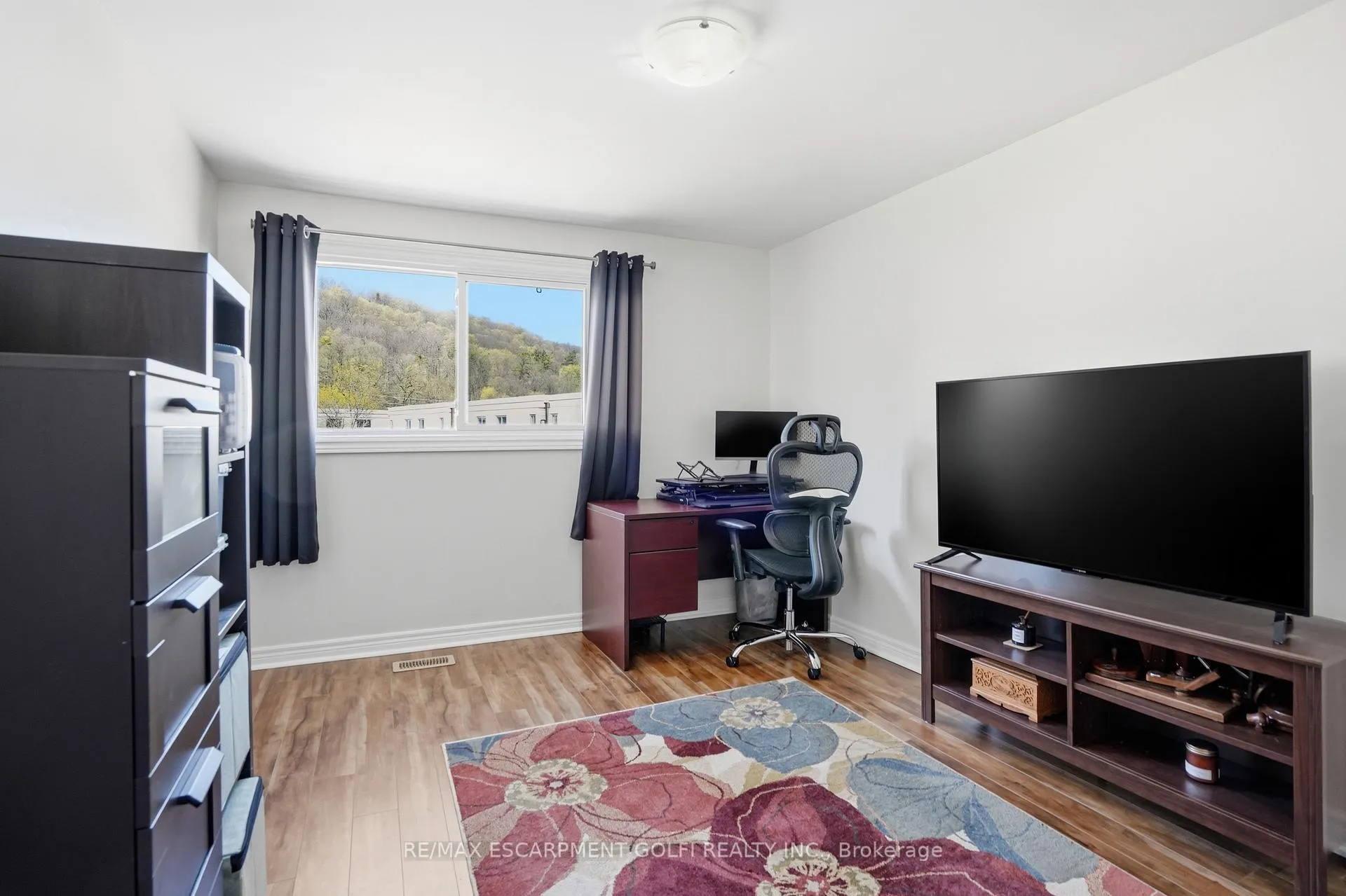 Photo 20 of Unit 10, 23 Watsons Lane, Hamilton, Dundas — HOMEH