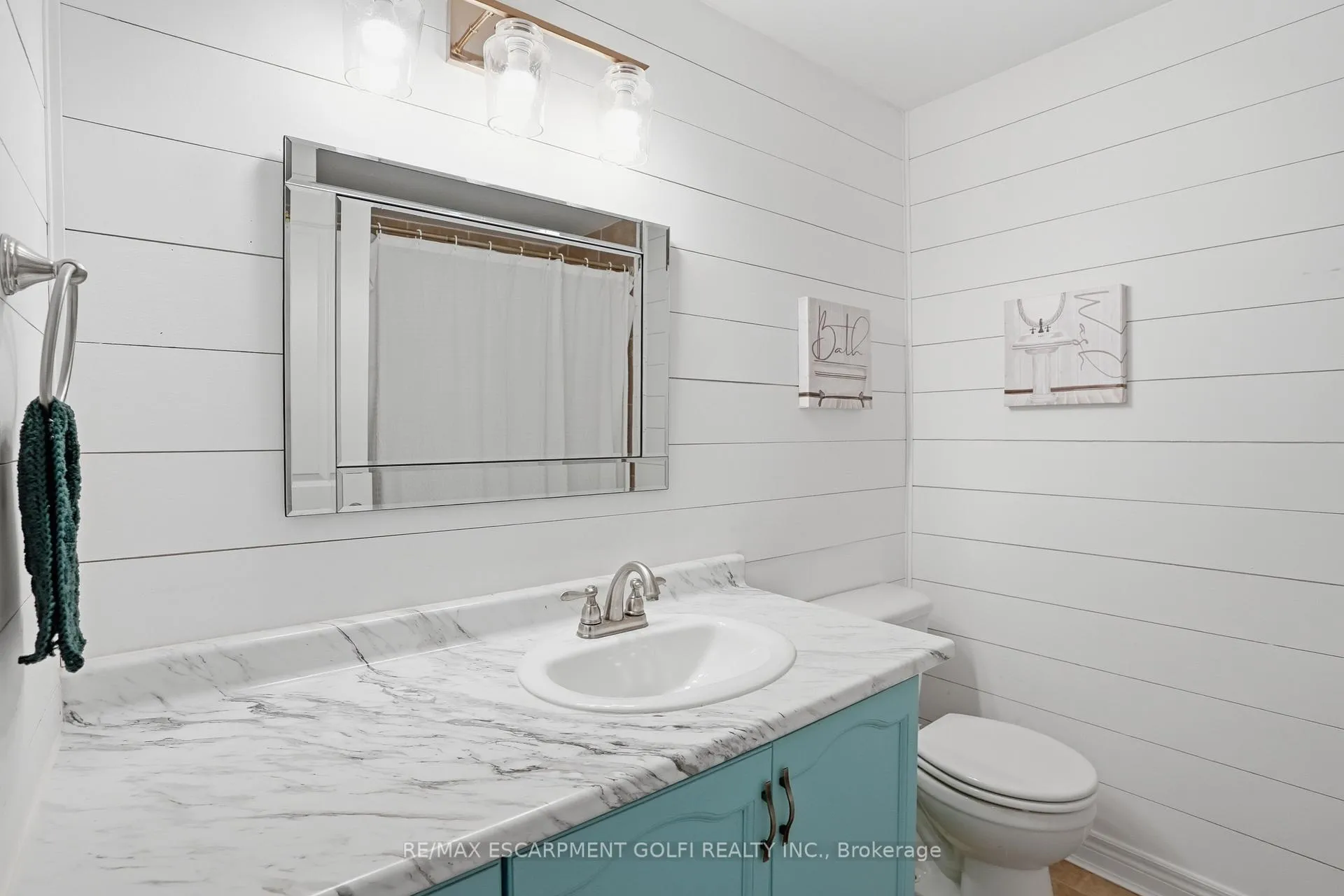 Photo 22 of Unit 10, 23 Watsons Lane, Hamilton, Dundas — HOMEH