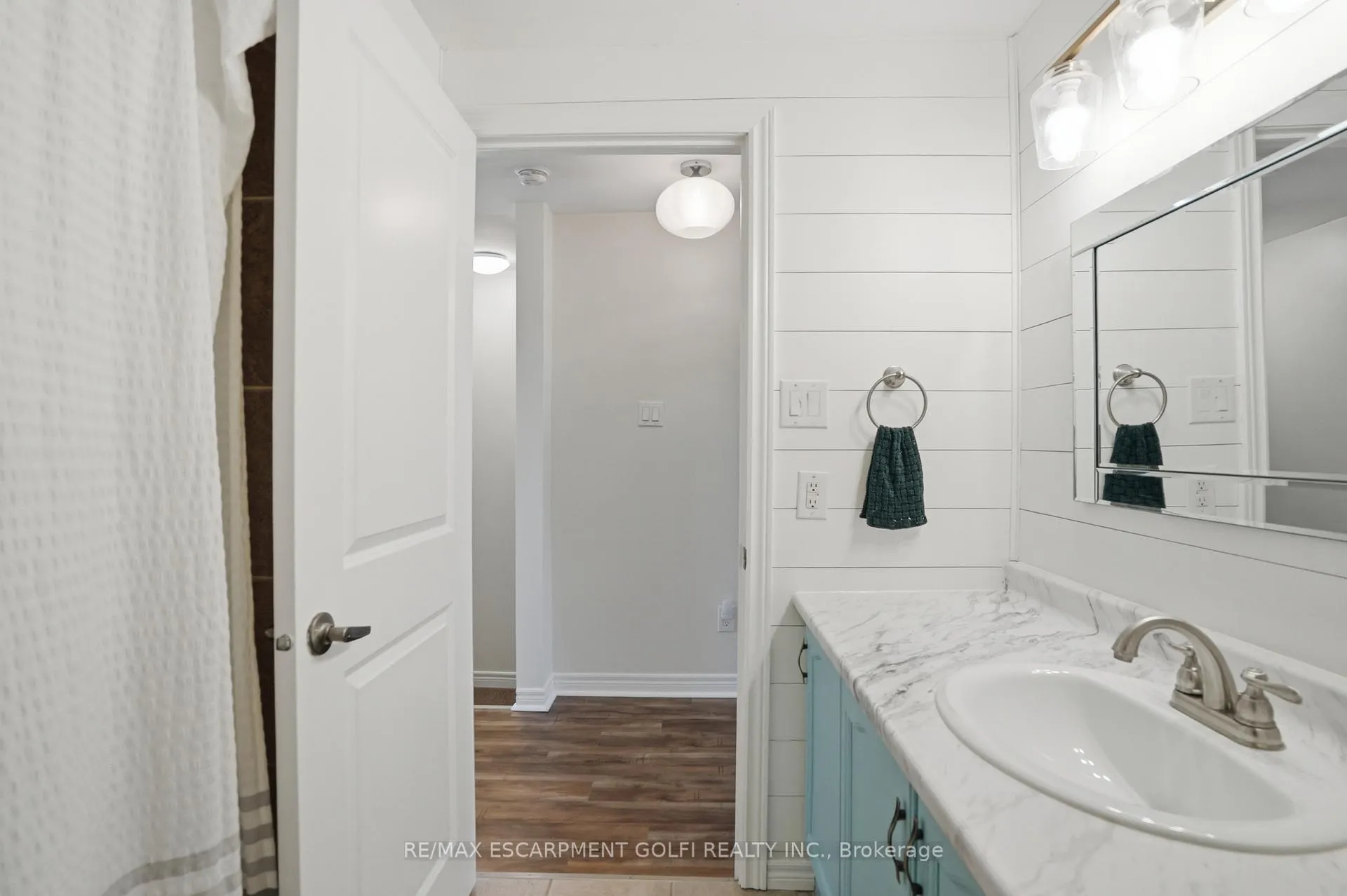 Photo 23 of Unit 10, 23 Watsons Lane, Hamilton, Dundas — HOMEH