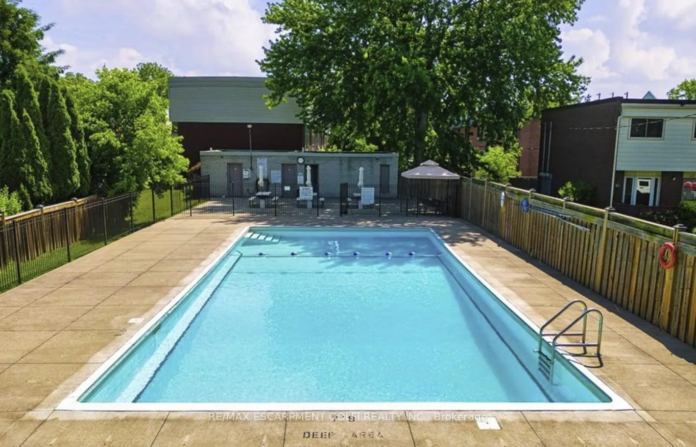 Photo 29 of Unit 10, 23 Watsons Lane, Hamilton, Dundas — HOMEH
