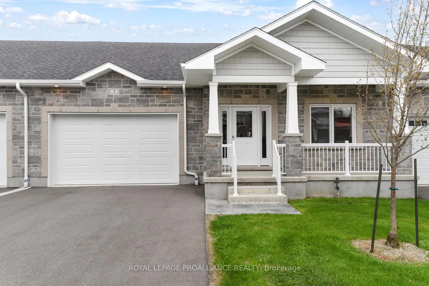 Photo 1 of 9 Ben TeKamp Terrace, Brockville — HOMEH