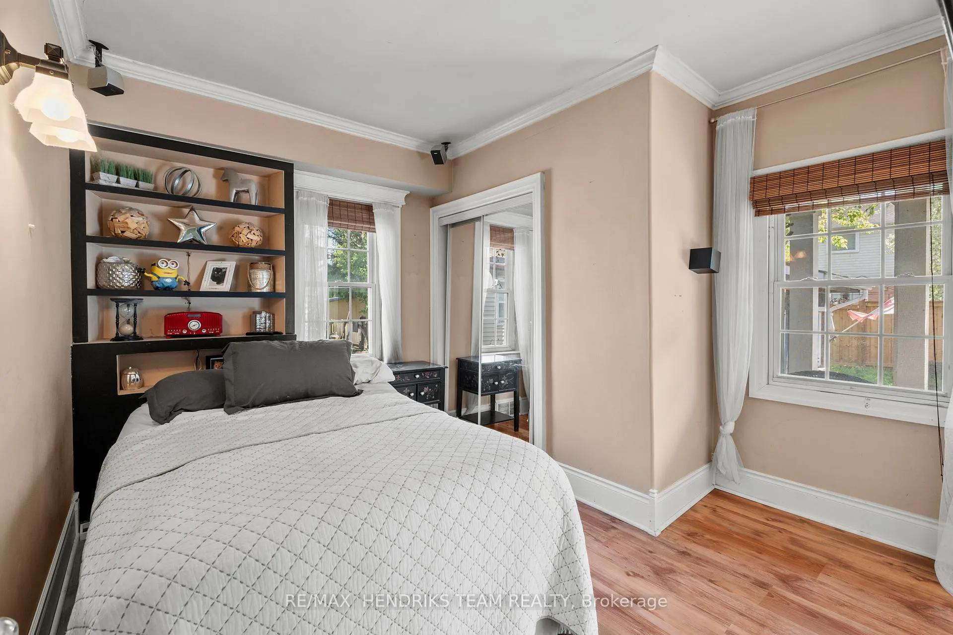 Photo 16 of 10 Peachdale Avenue, St. Catharines, Facer — HOMEH
