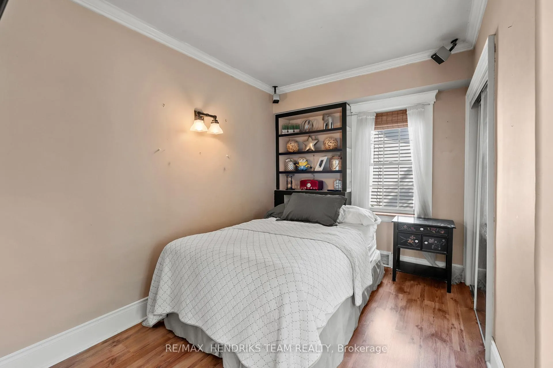 Photo 17 of 10 Peachdale Avenue, St. Catharines, Facer — HOMEH