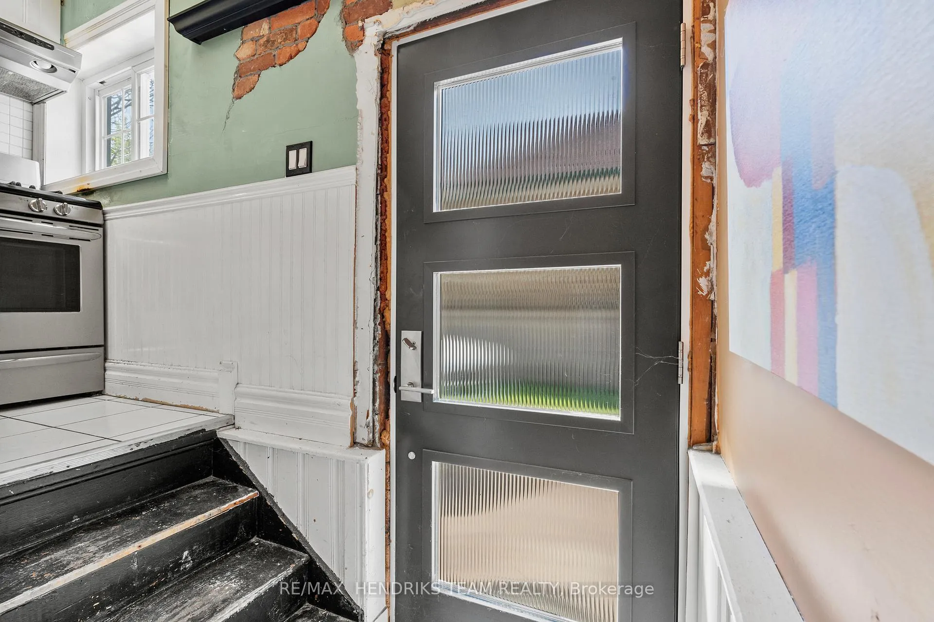Photo 23 of 10 Peachdale Avenue, St. Catharines, Facer — HOMEH