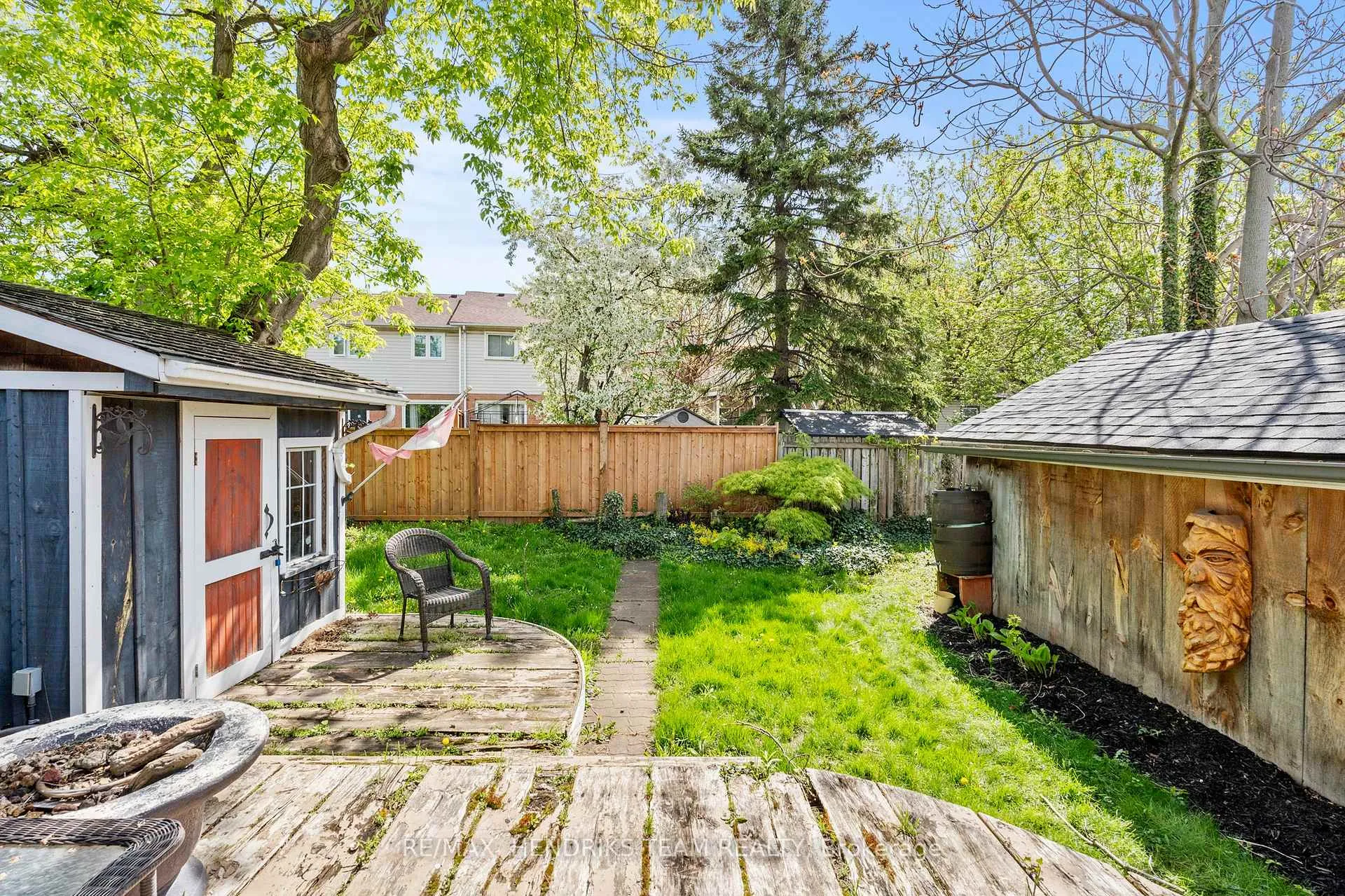 Photo 28 of 10 Peachdale Avenue, St. Catharines, Facer — HOMEH