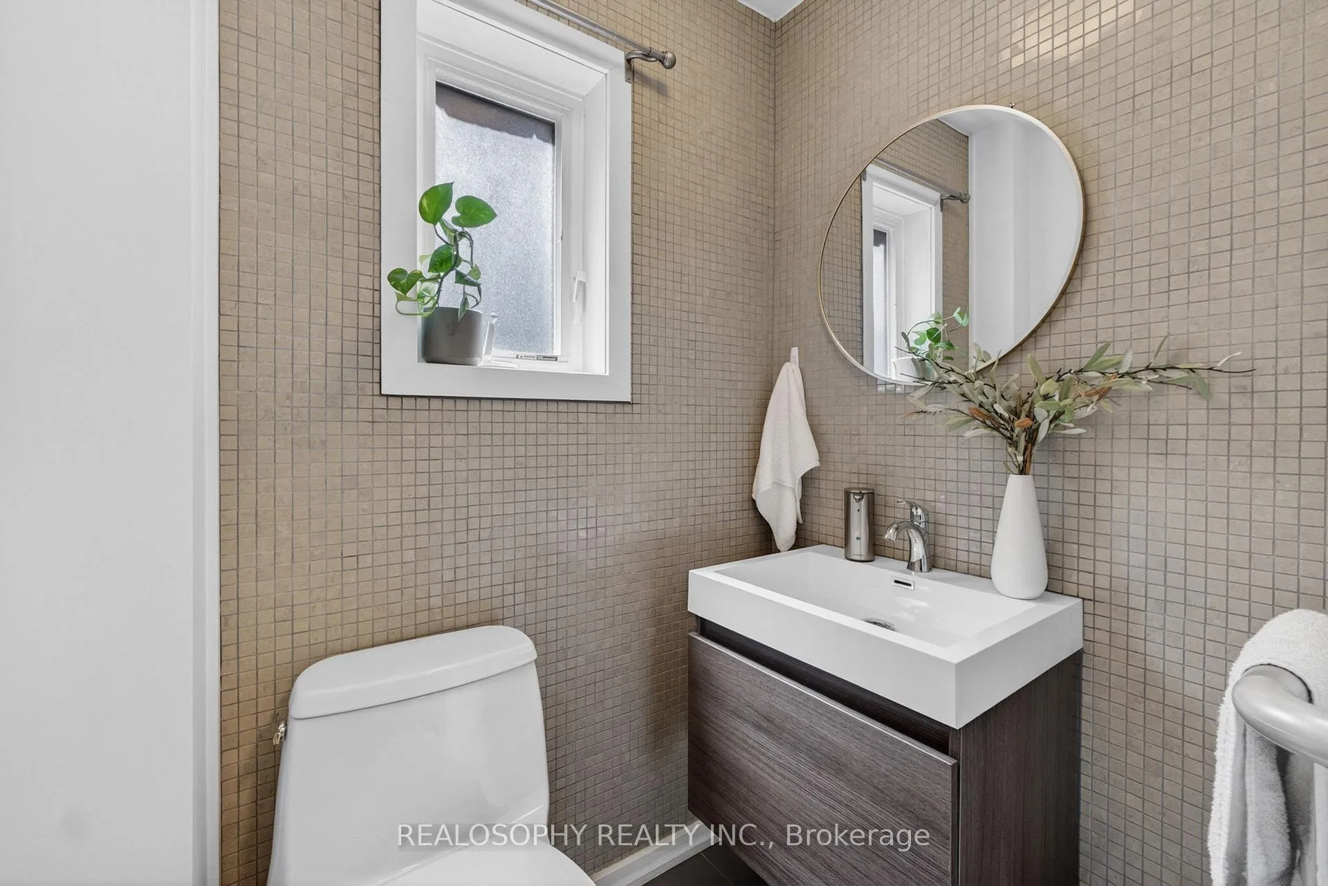 Photo 21 of 68 Prust Avenue, Toronto, South Riverdale — HOMEH
