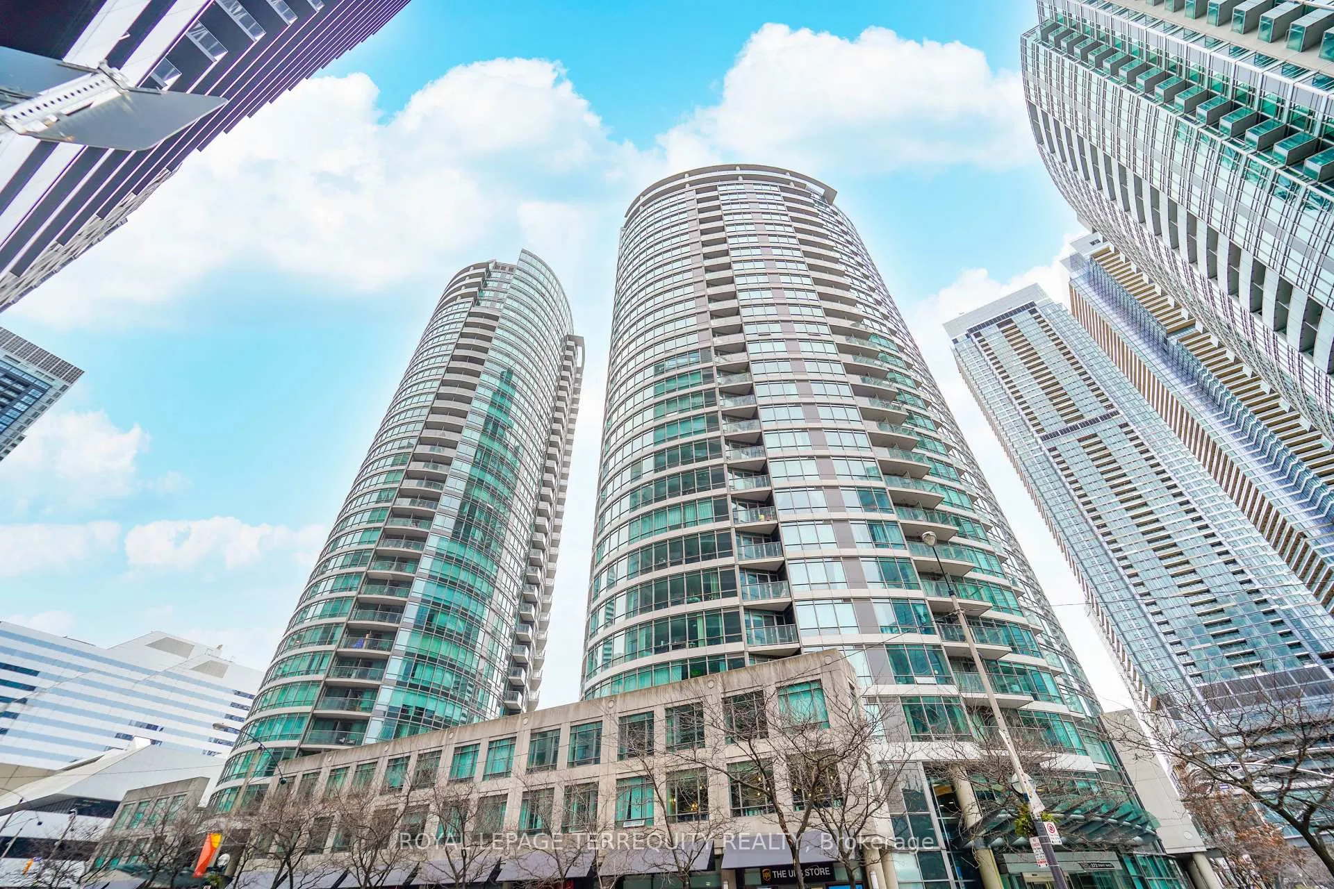Photo 44 of Unit 1603, 361 Front Street W, Toronto, Waterfront Communities — HOMEH