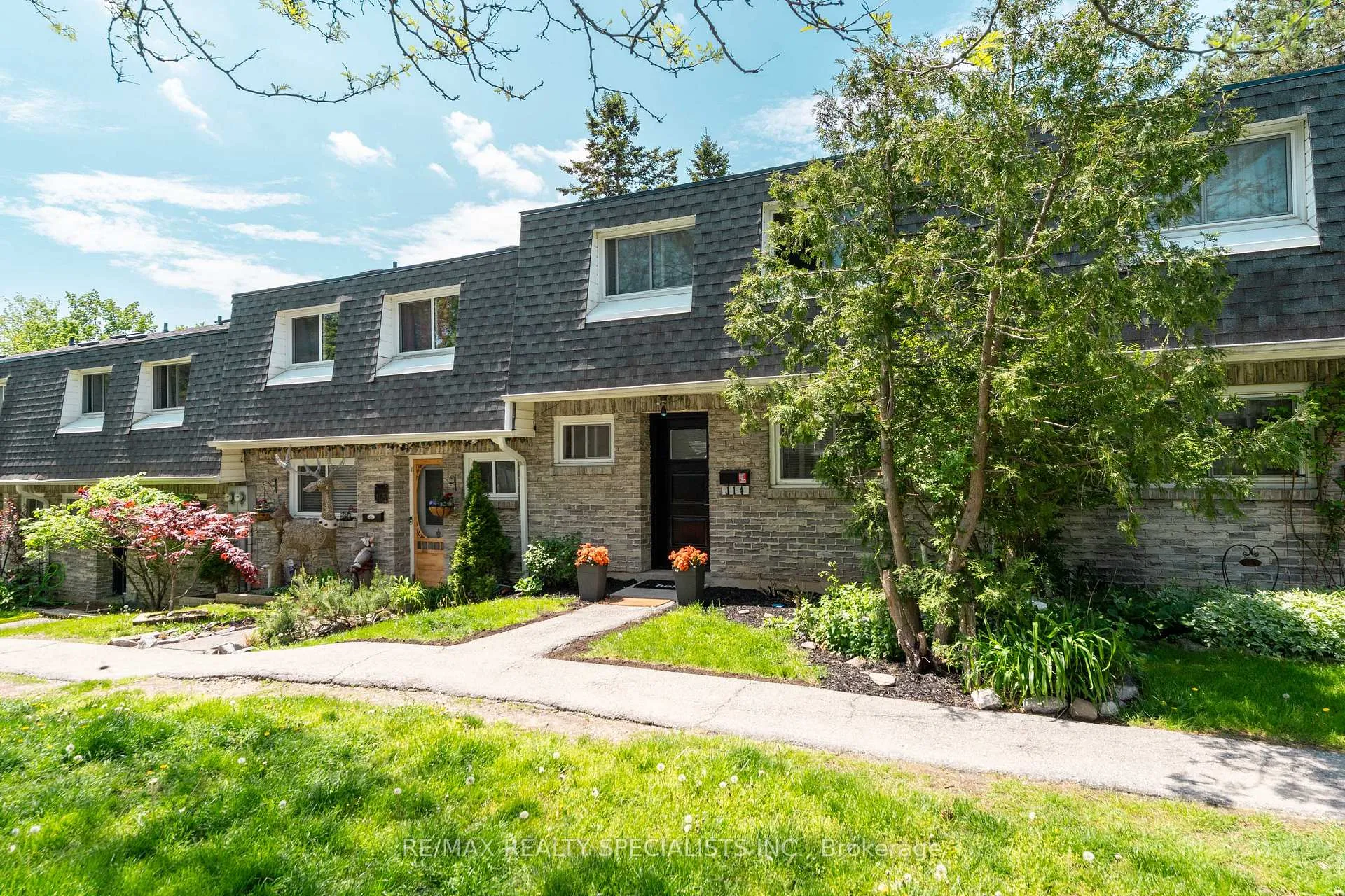 Photo 4 of Unit 114, 2050 Upper Middle Road, Burlington, Brant Hills — HOMEH