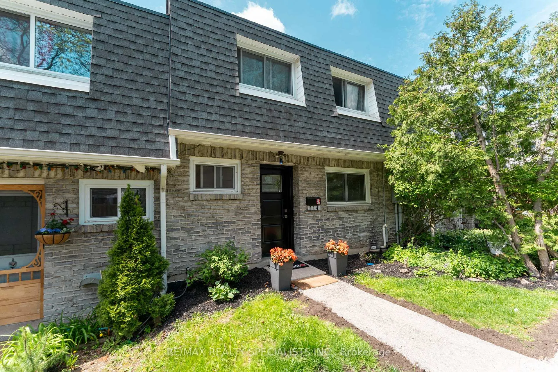 Photo 8 of Unit 114, 2050 Upper Middle Road, Burlington, Brant Hills — HOMEH