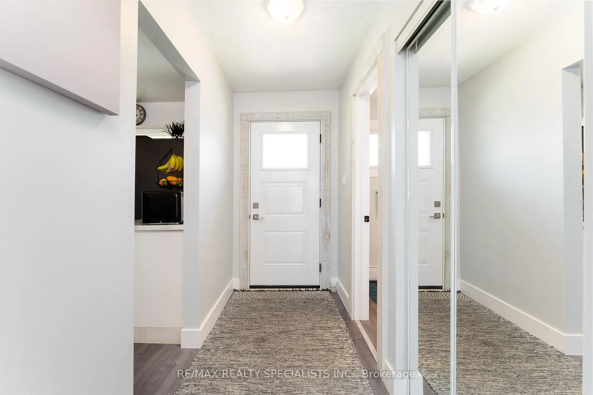 Photo 10 of Unit 114, 2050 Upper Middle Road, Burlington, Brant Hills — HOMEH