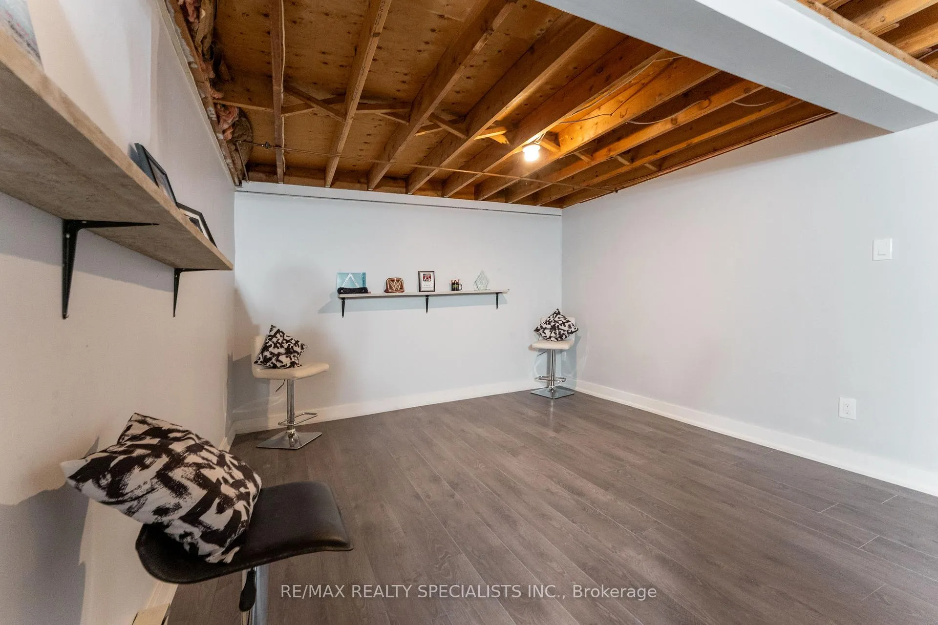 Photo 32 of Unit 114, 2050 Upper Middle Road, Burlington, Brant Hills — HOMEH