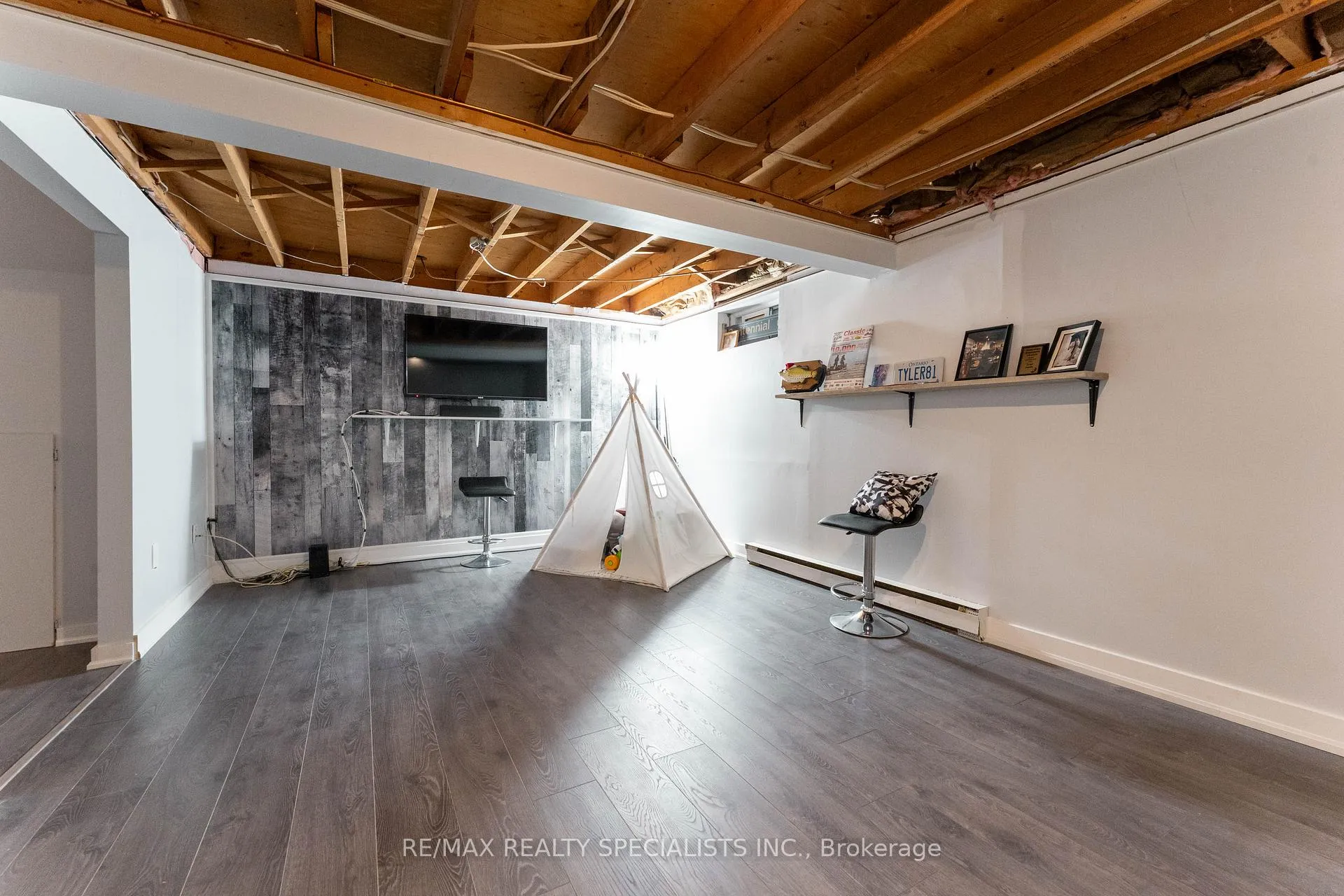 Photo 33 of Unit 114, 2050 Upper Middle Road, Burlington, Brant Hills — HOMEH