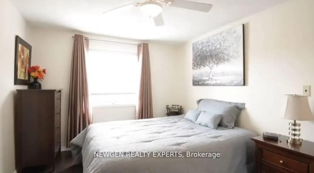 Photo 9 of 11 Lawrence Crescent, Brampton, Brampton East — HOMEH