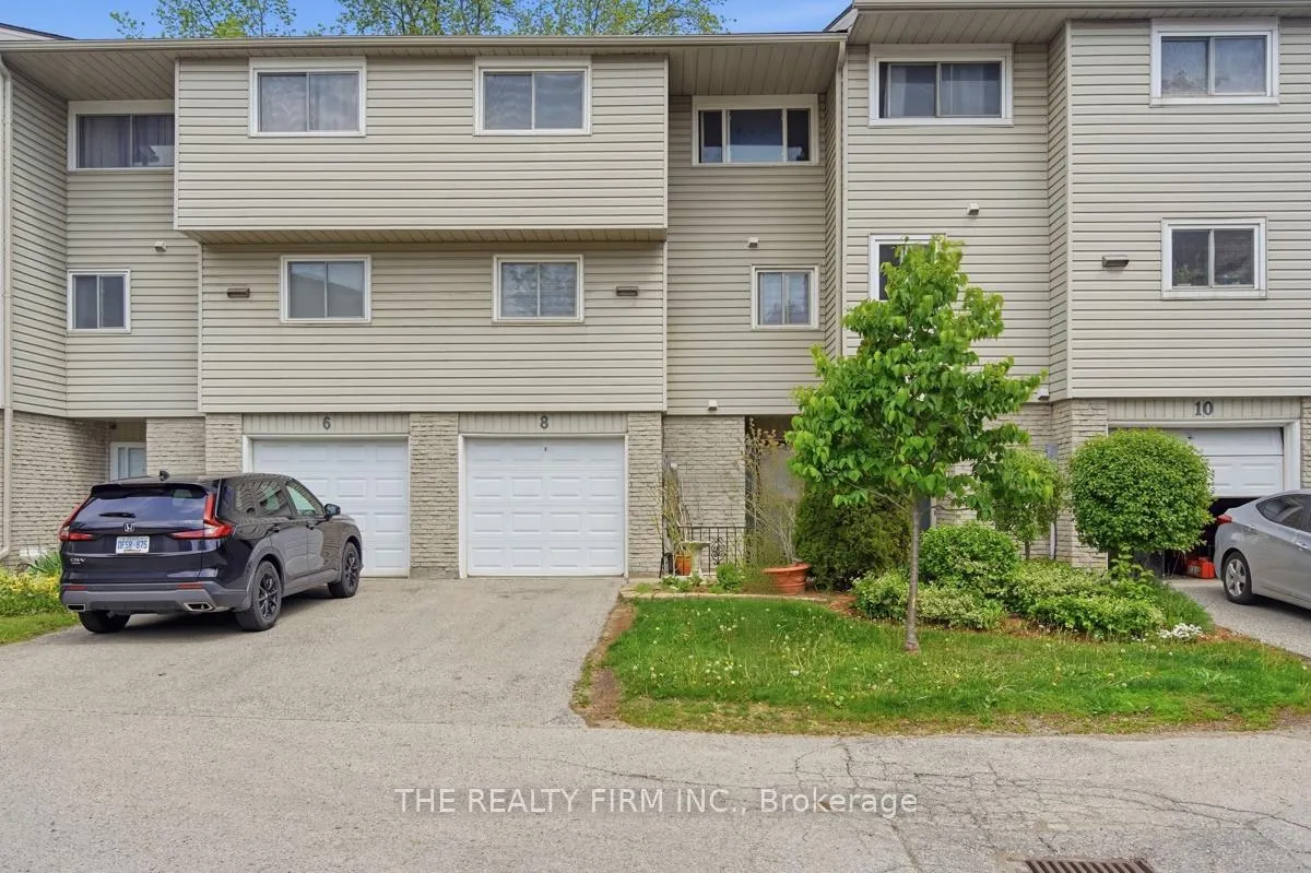 Front of Unit 8, 159 Sandringham Crescent