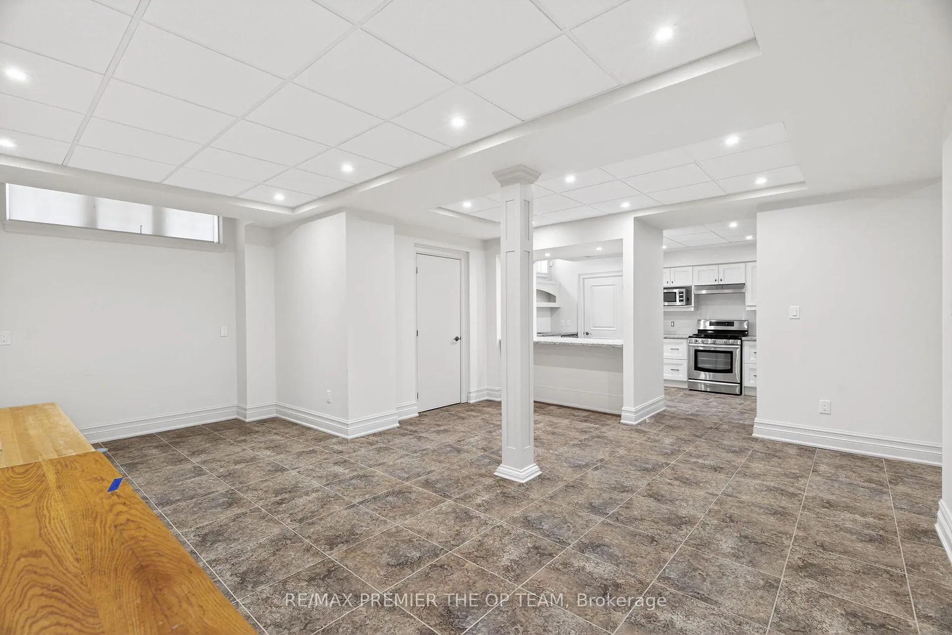 Photo 31 of 24 Grand Vellore Crescent, Vaughan, Vellore Village — HOMEH