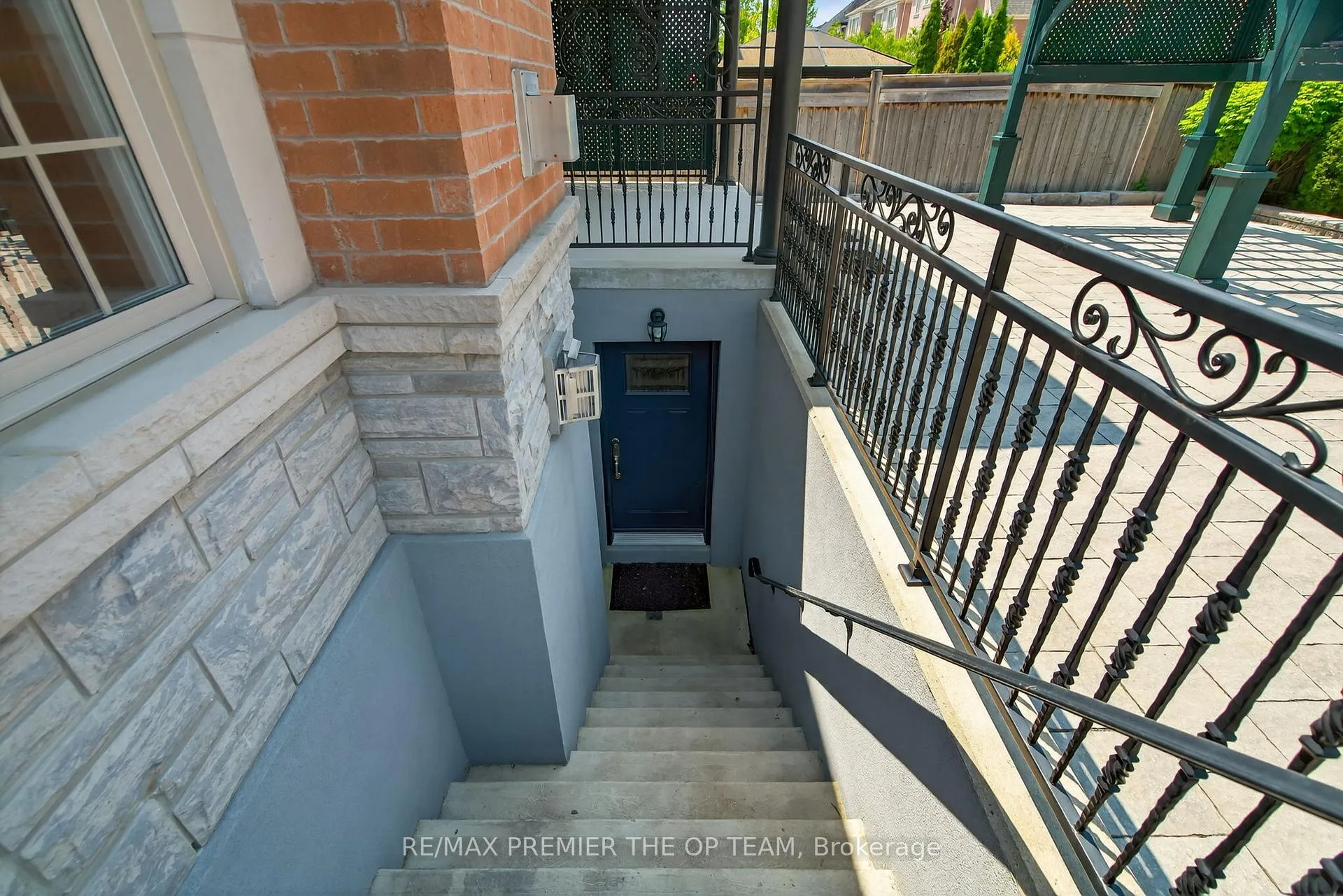 Photo 34 of 24 Grand Vellore Crescent, Vaughan, Vellore Village — HOMEH