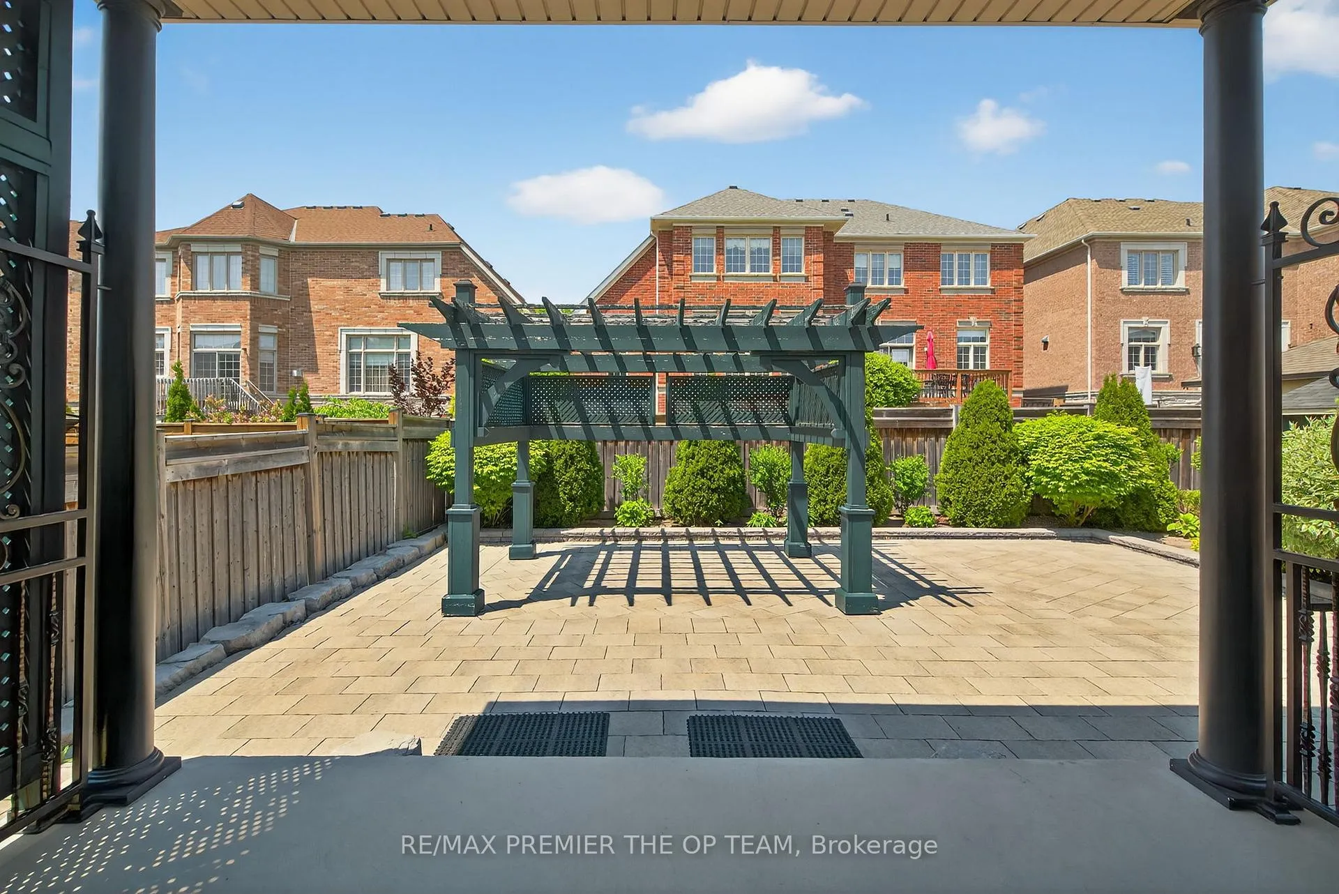 Photo 35 of 24 Grand Vellore Crescent, Vaughan, Vellore Village — HOMEH