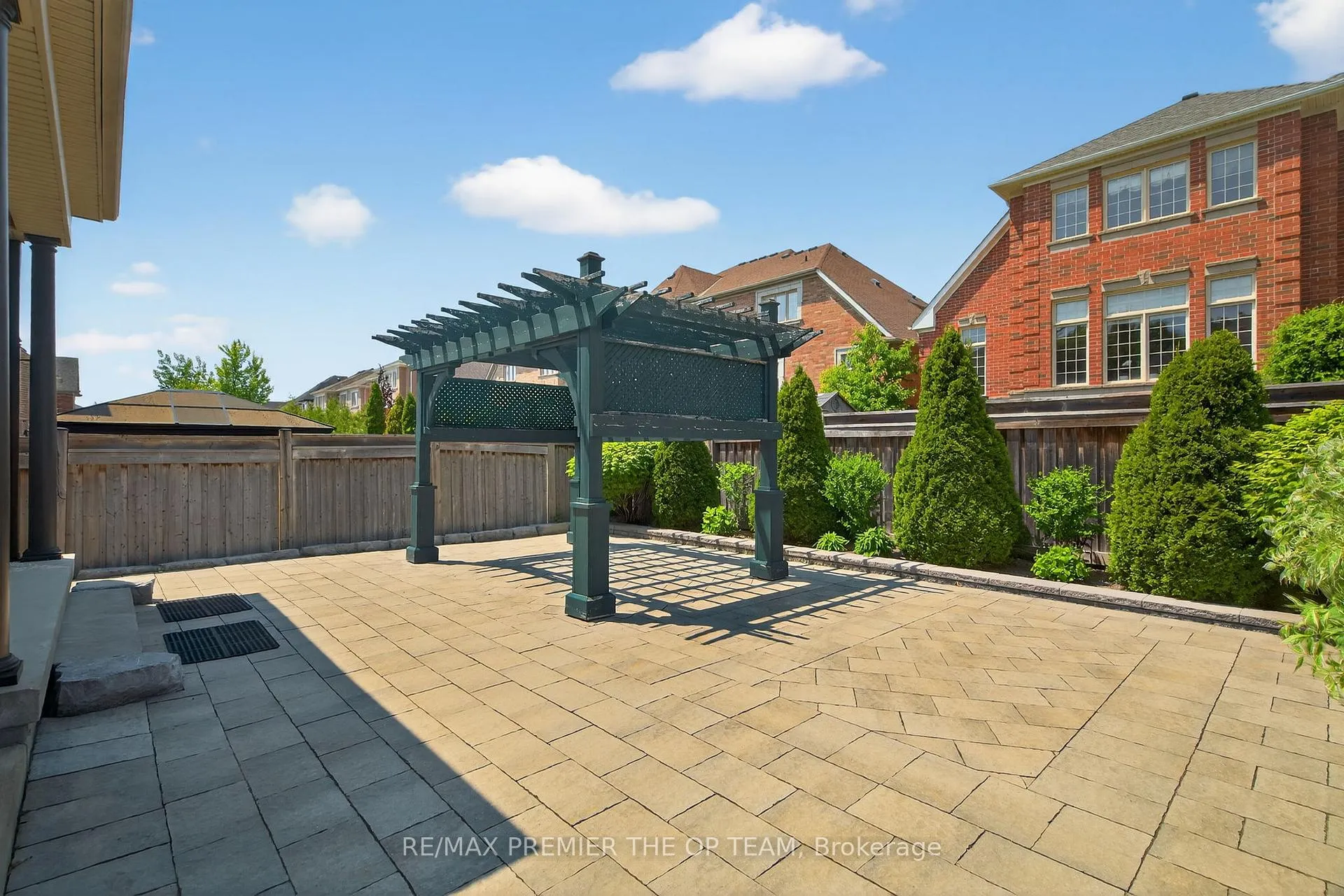 Photo 37 of 24 Grand Vellore Crescent, Vaughan, Vellore Village — HOMEH