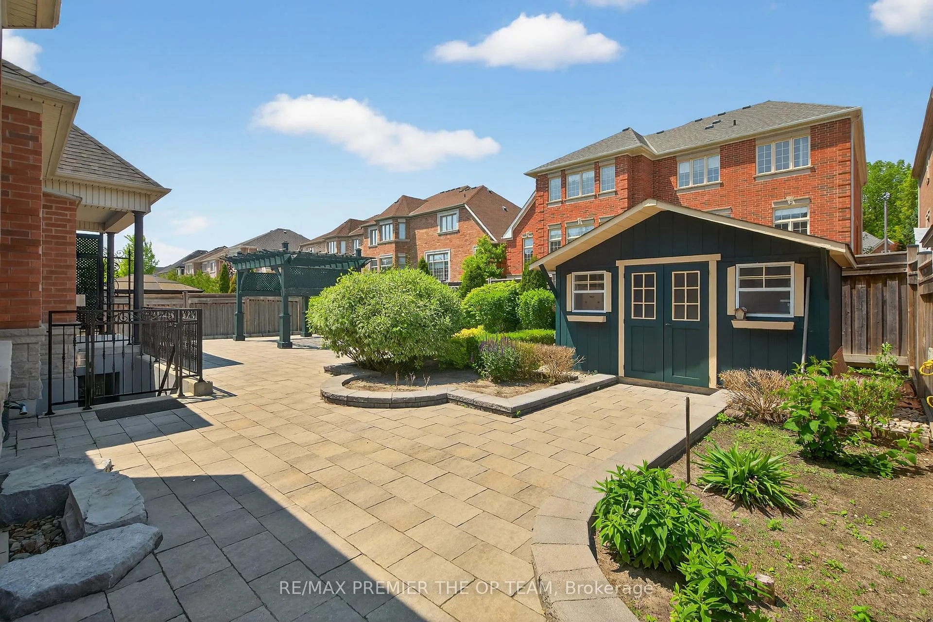 Photo 38 of 24 Grand Vellore Crescent, Vaughan, Vellore Village — HOMEH