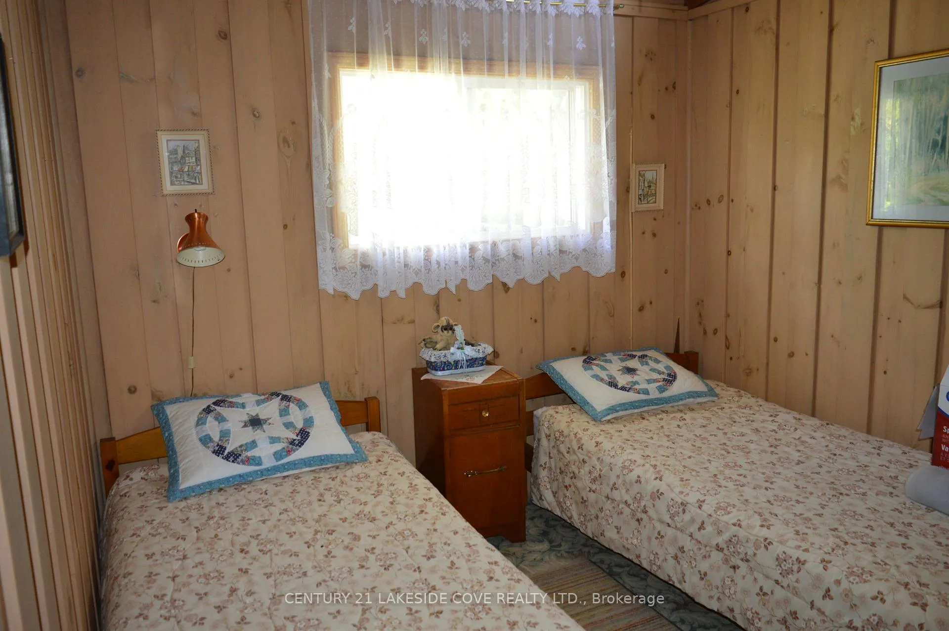 Photo 17 of 2592 Lakeshore Drive, Ramara, Brechin — HOMEH