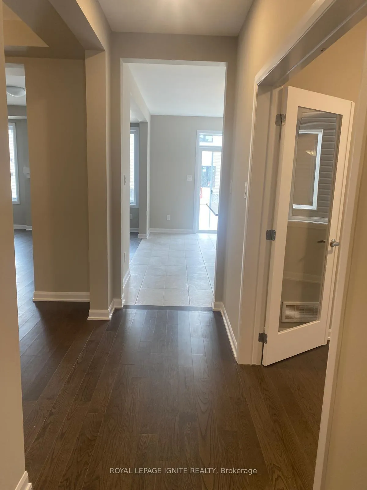 Photo 9 of 839 Cappamore Drive, Ottawa, Barrhaven - Half Moon Bay — HOMEH