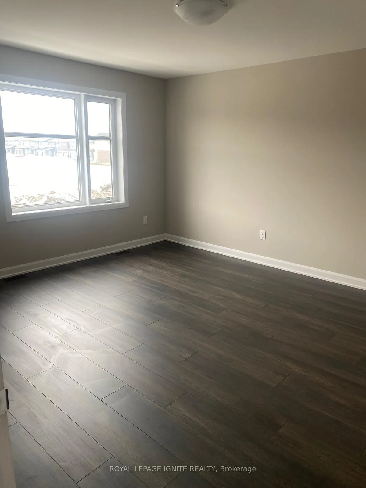 Photo 12 of 839 Cappamore Drive, Ottawa, Barrhaven - Half Moon Bay — HOMEH