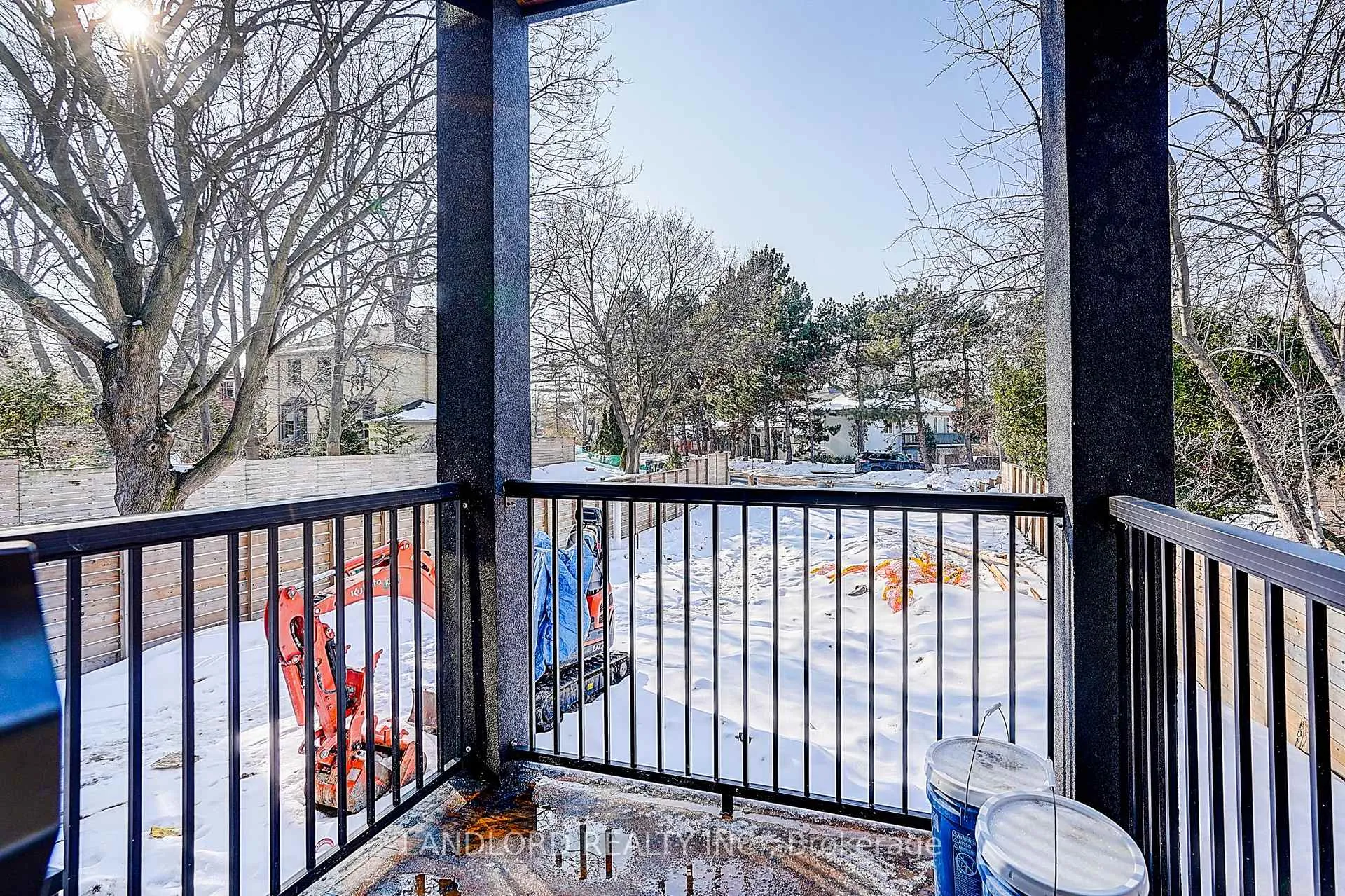 Photo 29 of Unit 4, 1146 Broadview Avenue, Toronto, Broadview North — HOMEH