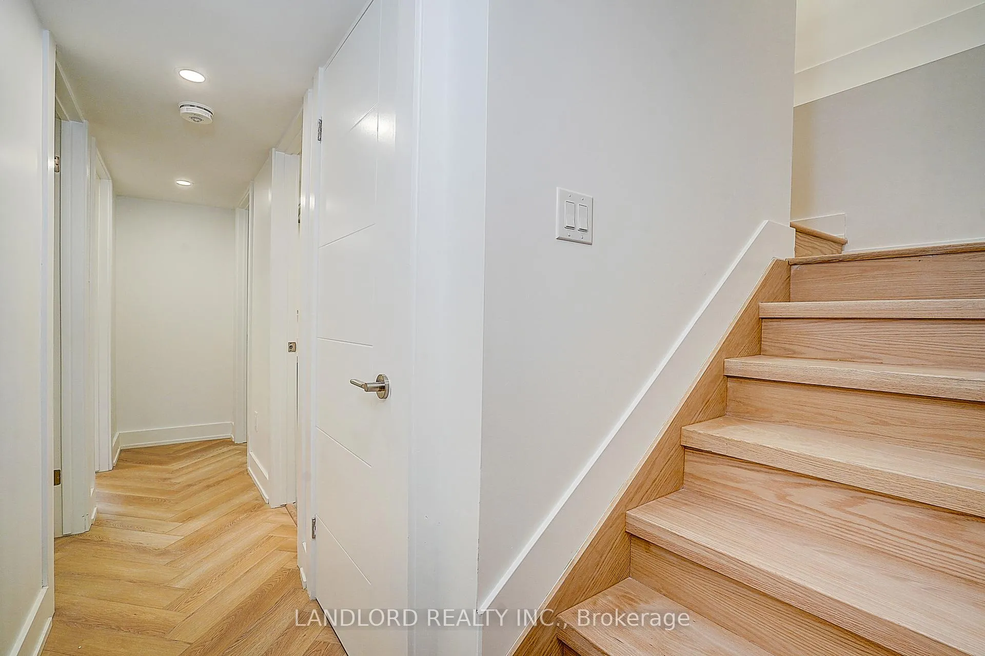 Photo 32 of Unit 4, 1146 Broadview Avenue, Toronto, Broadview North — HOMEH