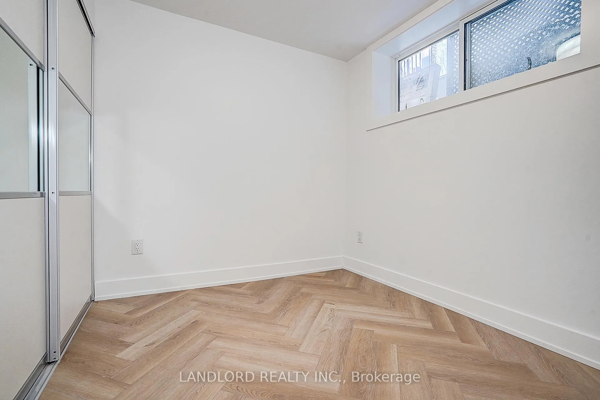 Photo 42 of Unit 4, 1146 Broadview Avenue, Toronto, Broadview North — HOMEH