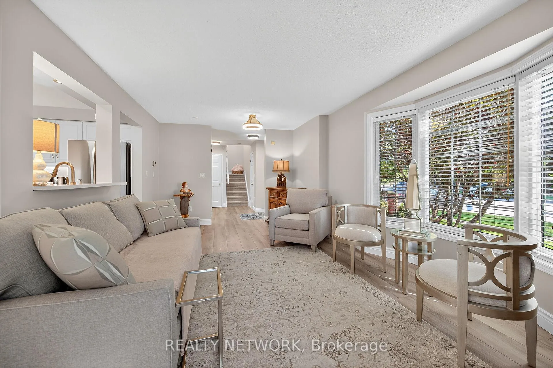 Photo 10 of Unit 14, 485 Green Road, Hamilton, Lakeshore — HOMEH