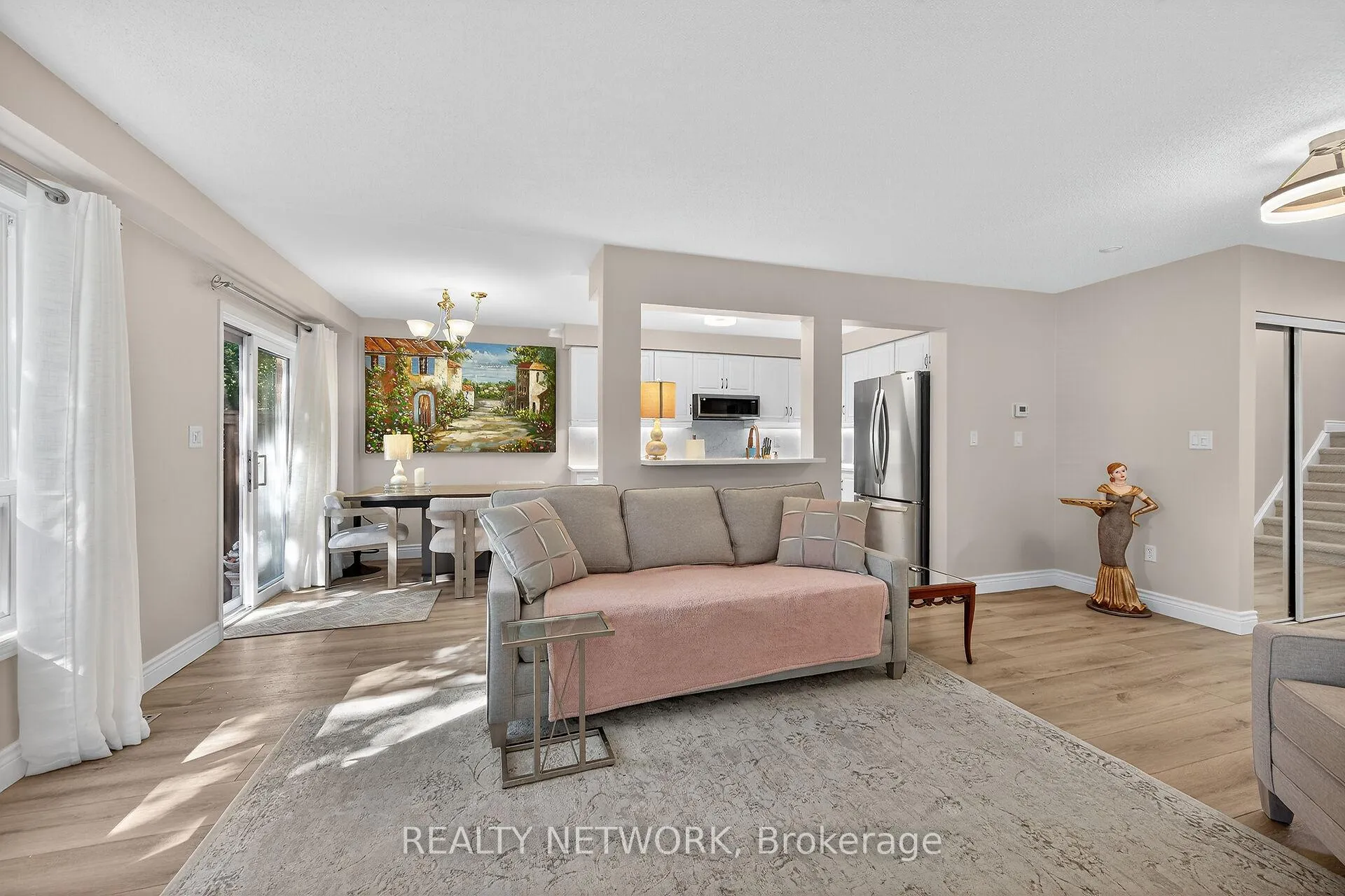 Photo 11 of Unit 14, 485 Green Road, Hamilton, Lakeshore — HOMEH
