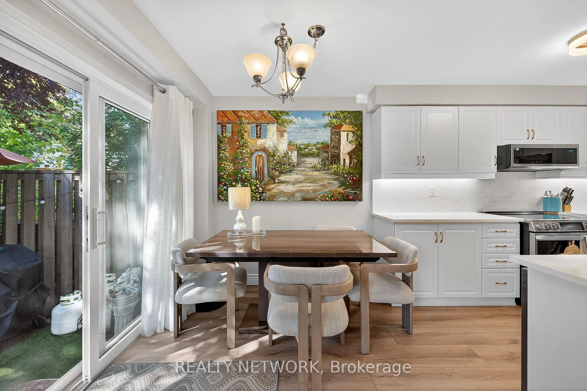 Photo 13 of Unit 14, 485 Green Road, Hamilton, Lakeshore — HOMEH