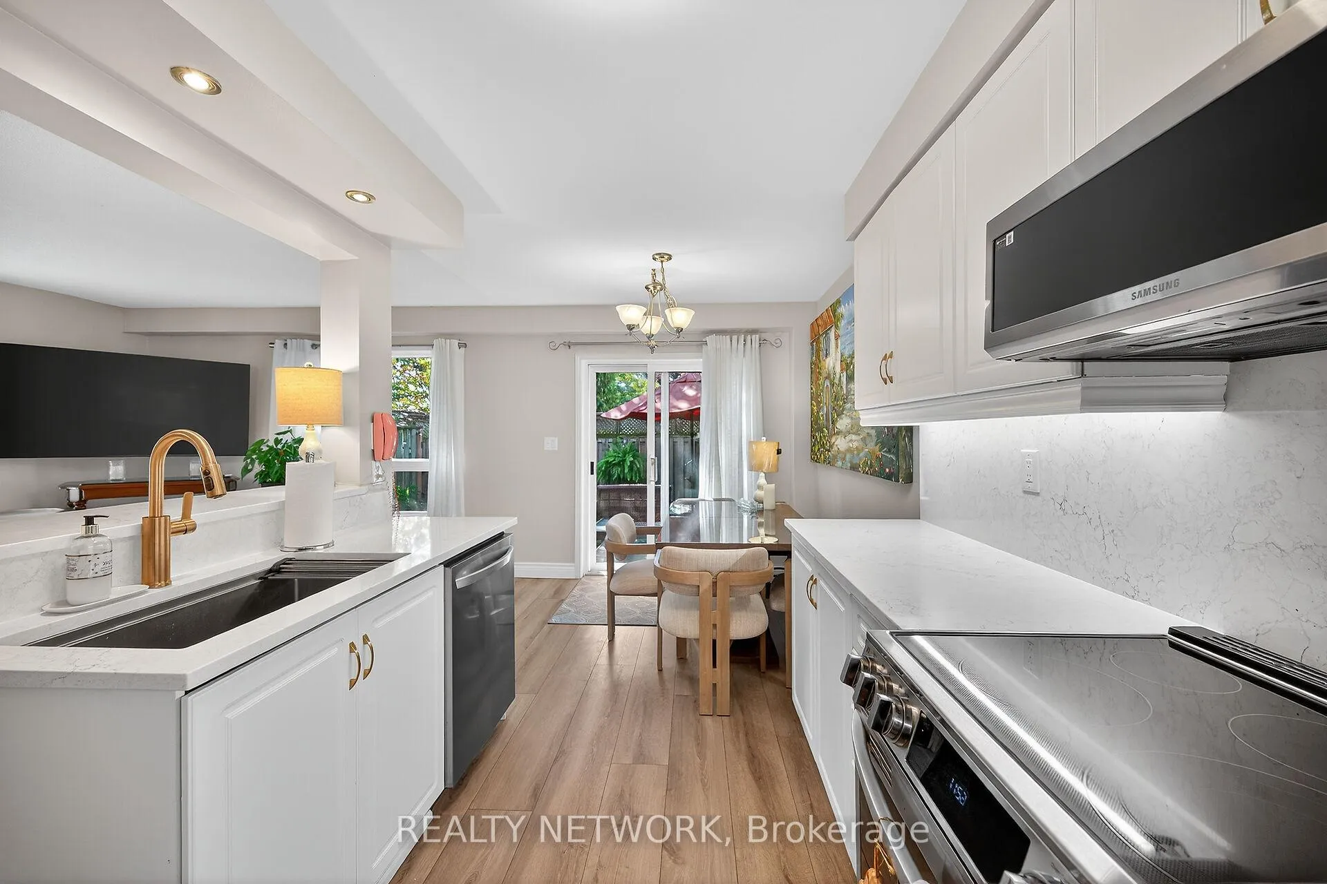 Photo 18 of Unit 14, 485 Green Road, Hamilton, Lakeshore — HOMEH