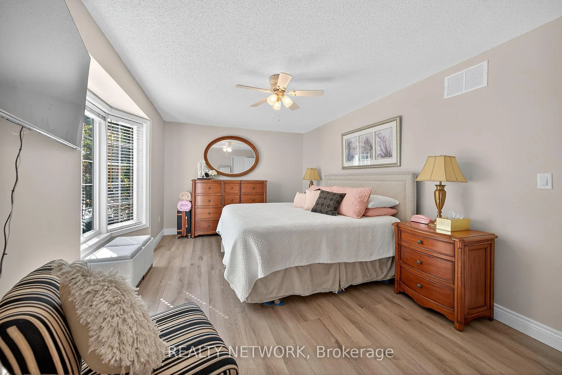 Photo 25 of Unit 14, 485 Green Road, Hamilton, Lakeshore — HOMEH