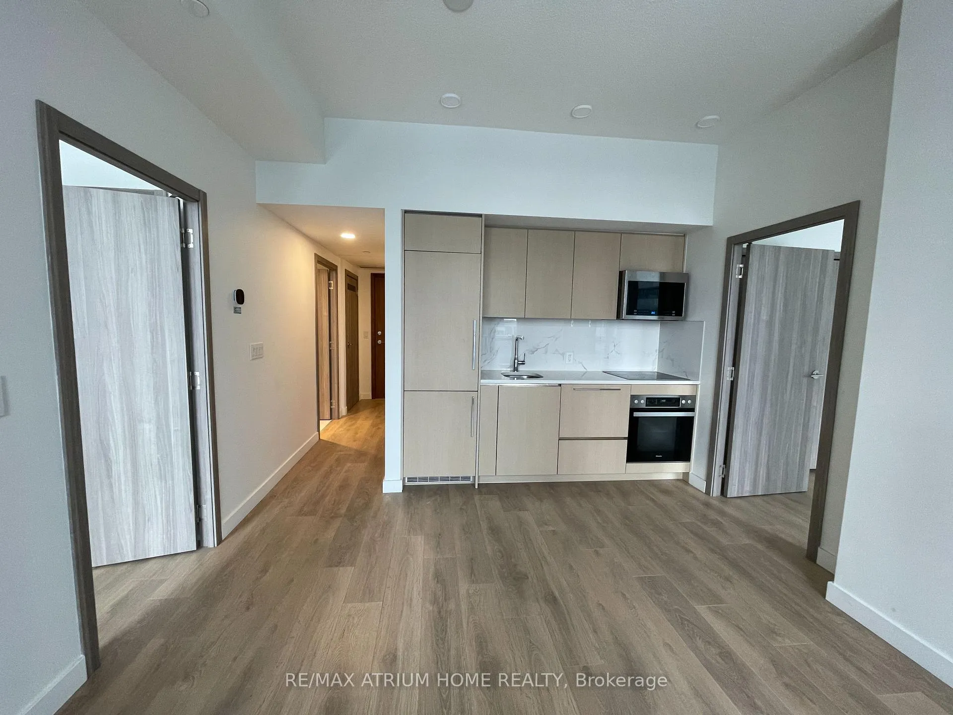 Photo 1 of Unit 2208, 38 Widmer Street, Toronto, Waterfront Communities — HOMEH