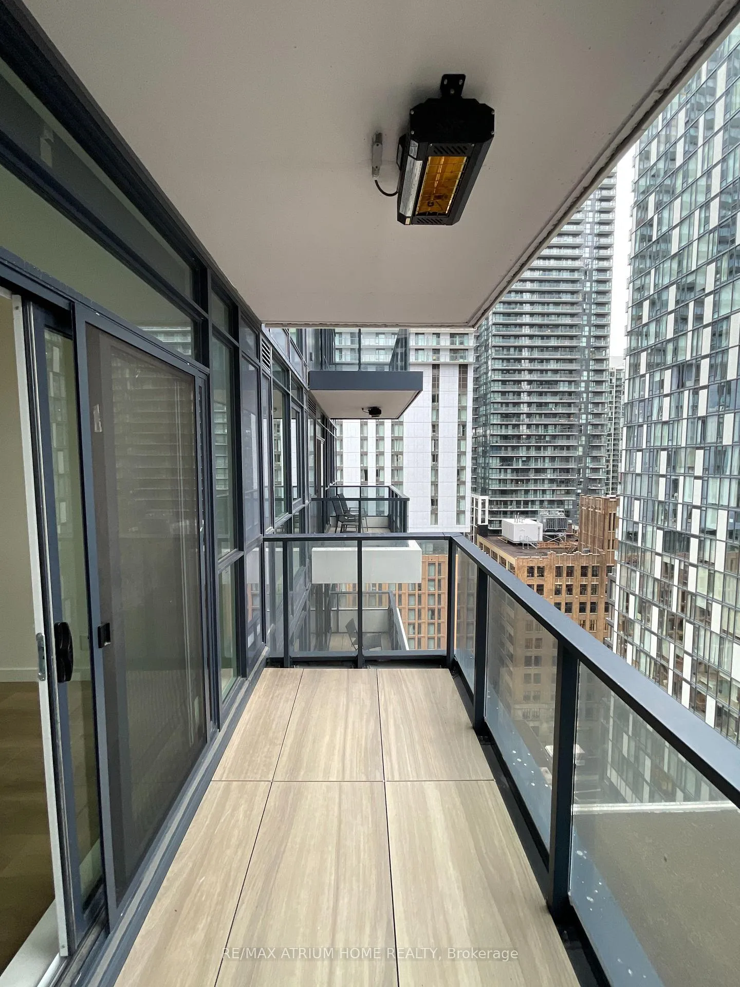 Photo 15 of Unit 2208, 38 Widmer Street, Toronto, Waterfront Communities — HOMEH