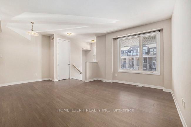 Photo 3 of 210 Speckled Alder Row, Ottawa, Barrhaven - Half Moon Bay — HOMEH
