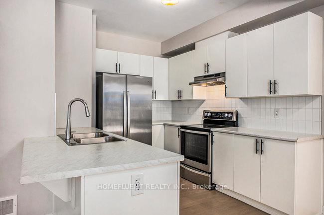 Photo 5 of 210 Speckled Alder Row, Ottawa, Barrhaven - Half Moon Bay — HOMEH